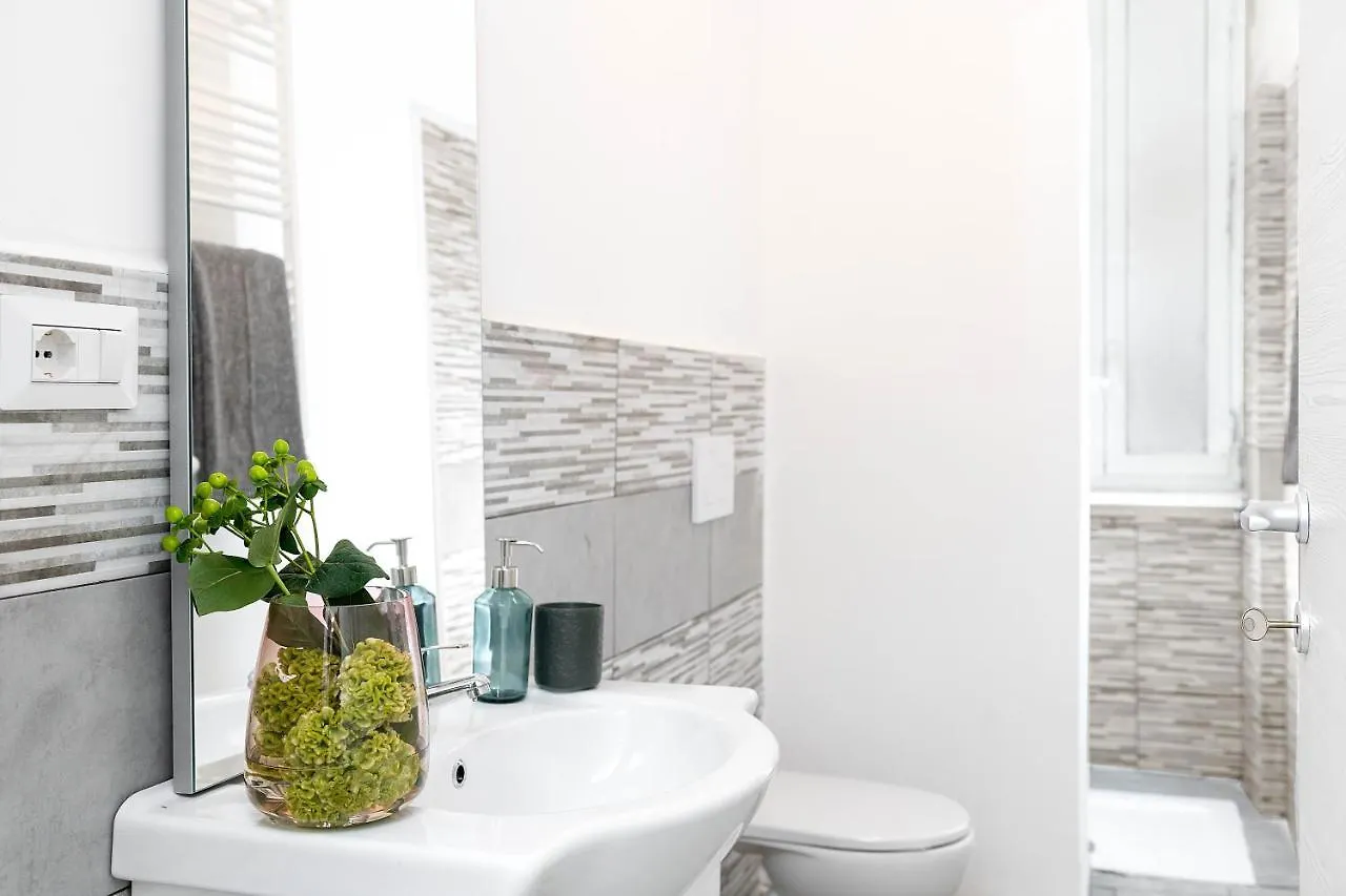 Sweet Home In Laterano Rome Apartment